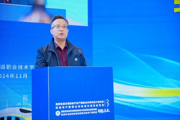 王书记_副本.jpg